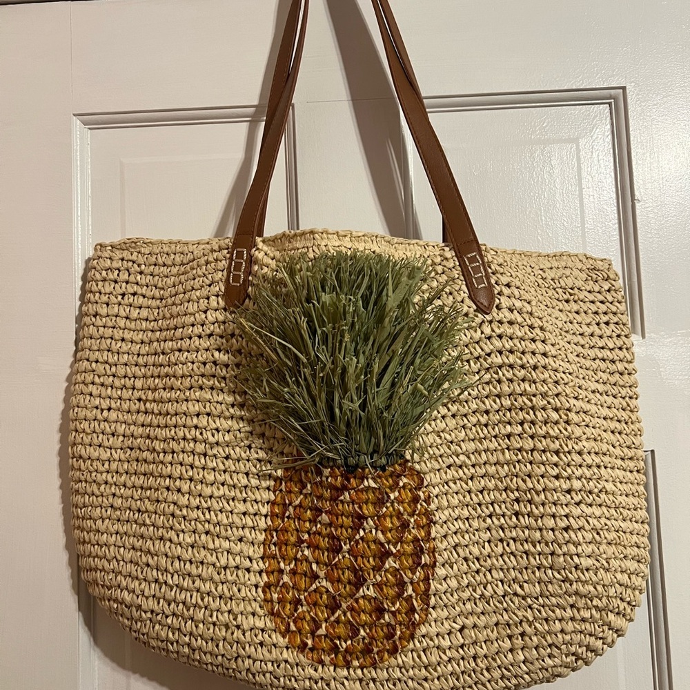 INC International Concepts Pineapple Straw Raffia Tote Bag NWOT